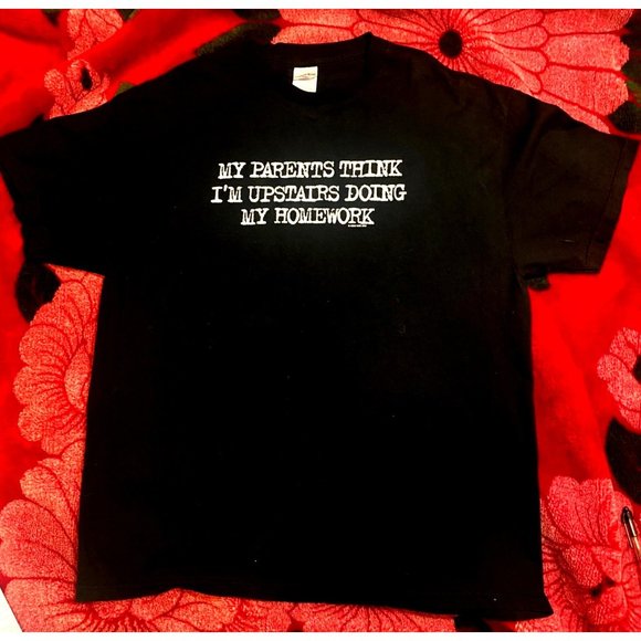Black Graphic Tee "My parents think I'm upstairs doing my homework" size XL - Picture 2 of 3
